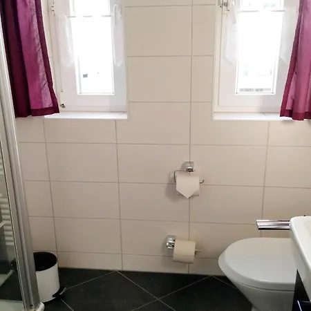 Charmante In Mit Balkon Apartamento *